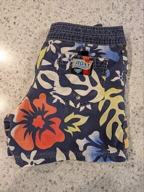 Vintage 90s Roxy XS Board shorts Juniors Size 5 Retro Flower Active Mid Rise Y2K